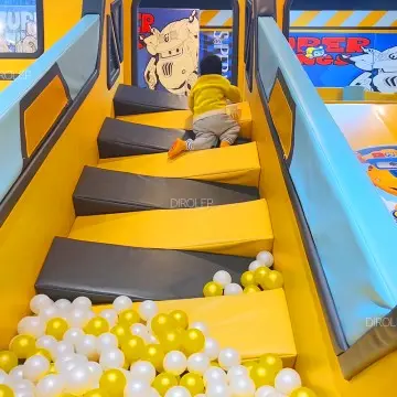Immersive Morandi-themed custom playground with diversified functional partitions, interactive entertainment and integrated puzzle and ninja education systems