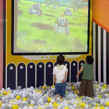 Themed Morandi low-saturation indoor playground featuring immersive fun experiences, interactive play mechanisms, and educational puzzle and ninja training courses