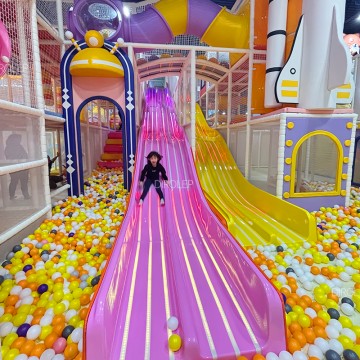 Small‑Medium Commercial Morandi Indoor Playground Supplier, Custom Set with Mario Obstacle Course Plum Blossom Pile