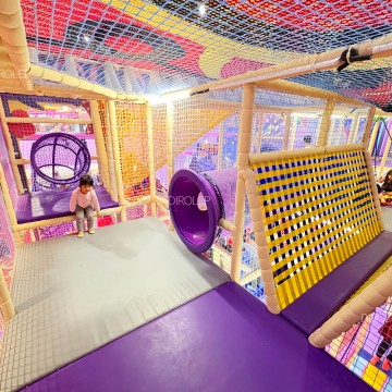 CE-certified playground factory creates luxury Morandi play equipment for custom indoor playgrounds with integrated indoor play facilities.