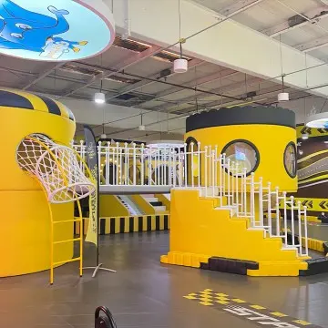 Racing Themed Children Indoor Playground Obstacle Course Jumping Park Inflatable Playground