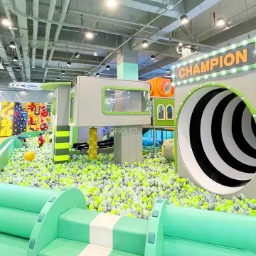 Direct Factory Jungle‑Themed Indoor Playground, Safe Slides, Trampolines and Ball Pits for Indoor Amusement Parks