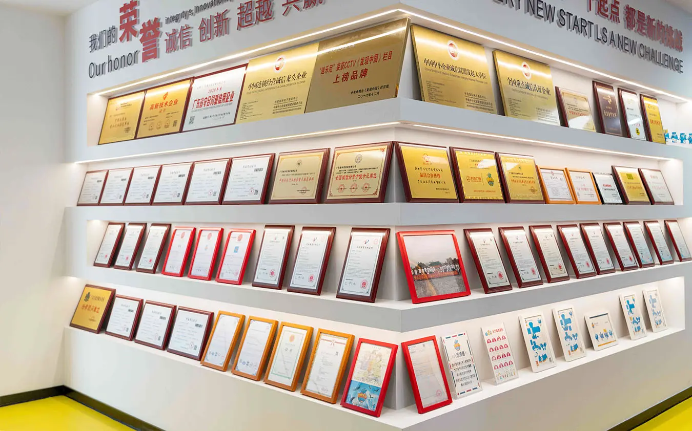 Dirolep Park - Honored Coronation, Moving Forward with Honor