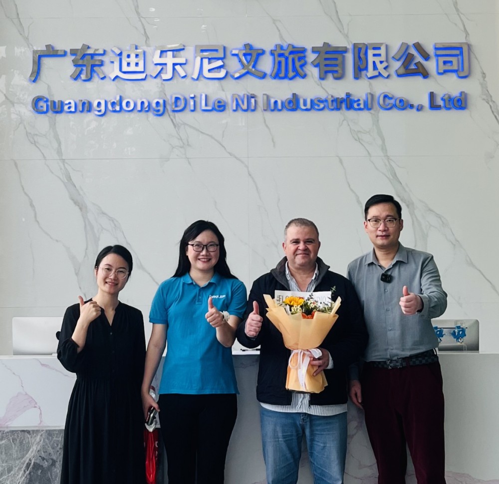 Customer (1)