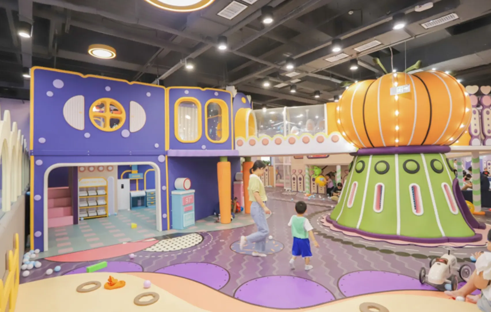 indoor-playground