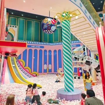 Customized Morandi Indoor Playground Supplier, ODM Playground with Family Entertainment Zone & Adventure Challenge Equipment