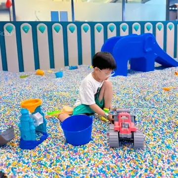 High-quality Morandi indoor play facilities creating immersive fun scenarios with diversified functions, interactive sports and educational puzzle courses