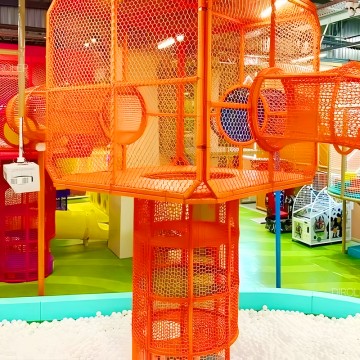 Dirolep ParK Trendy Themed Kids Indoor Playground Equipment Commercial Play Area with Trampoline Ropes Course, and Climbing Facilities